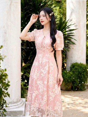 Đầm Tơ Hồng Hoa Nữ Tính