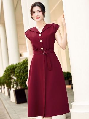 Đầm Đỏ Rượu Vang Cách Điệu