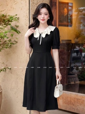 Đầm Đen Tay Bồng Nơ Bèo