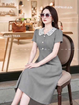 Đầm Xám Lina Cổ Ren Trắng