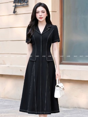 Đầm Cổ Cách Điệu Đen Retro