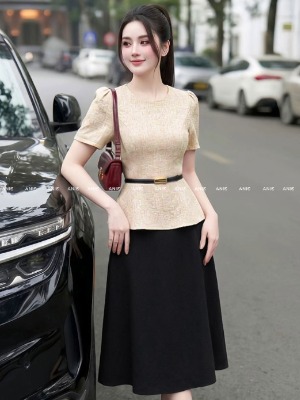 Đầm Peplum Đen Be Kem