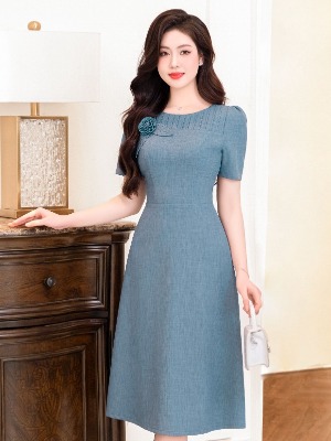 Đầm Xanh Kết Hoa Lean