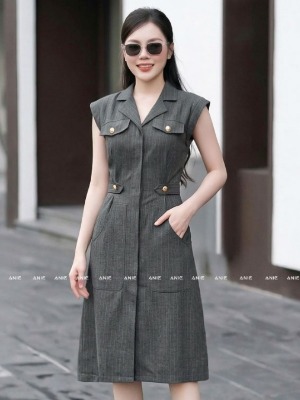 Đầm Kẻ Sọc Xám Đậm 2 Túi