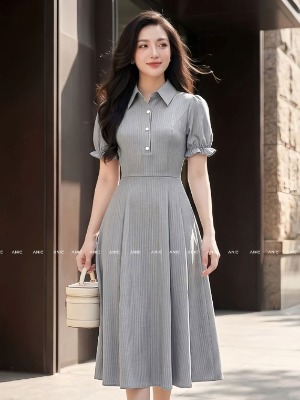 Đầm Sơ Mi Xám Kẻ Sọc Bobi