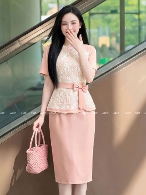 Đầm Peplum Hồng Cam Ren Hoa