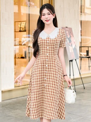 Đầm Caro Cổ Sen Đính Cúc Multi