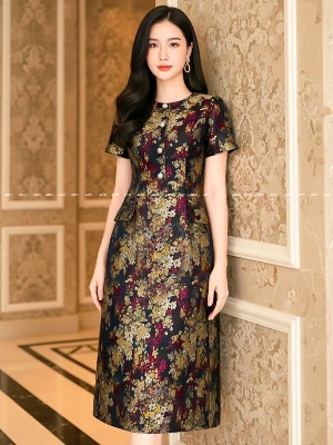 Đầm Gấm Khuy Hoa Mai Cách Điệu