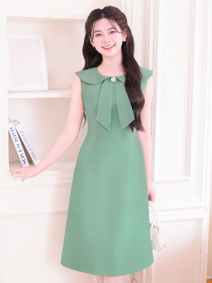 Đầm Xanh Cổ Lá Nơ