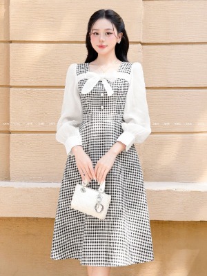 Đầm Cổ Vuông Hoạ Tiết Retro