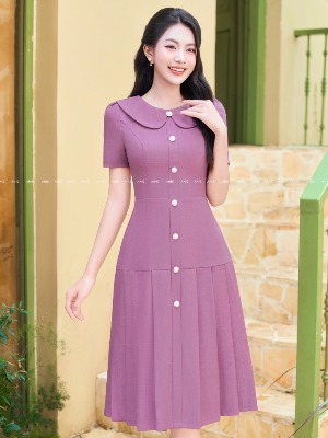 Đầm Xếp Ly Đính Cúc Cổ Sen